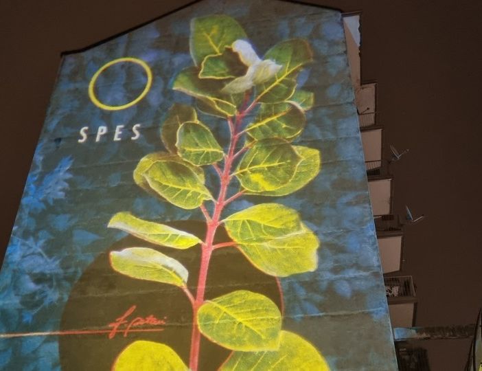 Pinerolo da stasera si veste di luci per accogliere il Natale