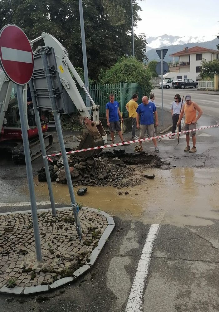 Il guasto in centro a Bricherasio