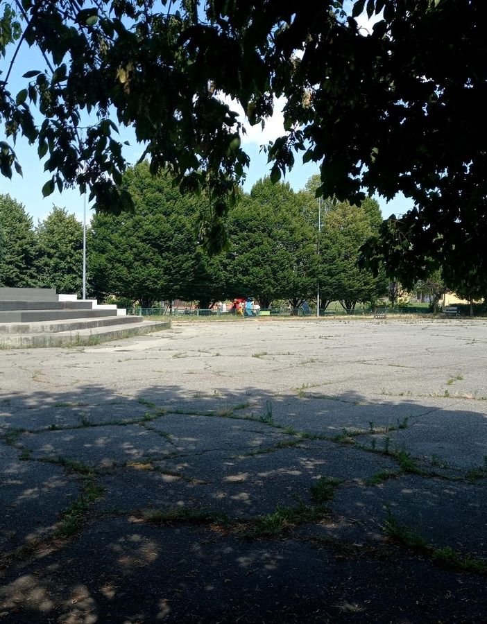 Piazza Giretti a Bricherasio