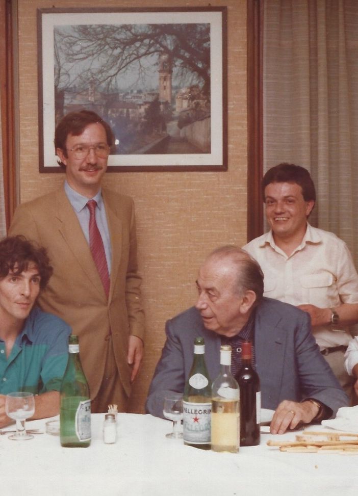 Paolo Rossi a Cavour, a sinistra, con dietro Giulio Brarda