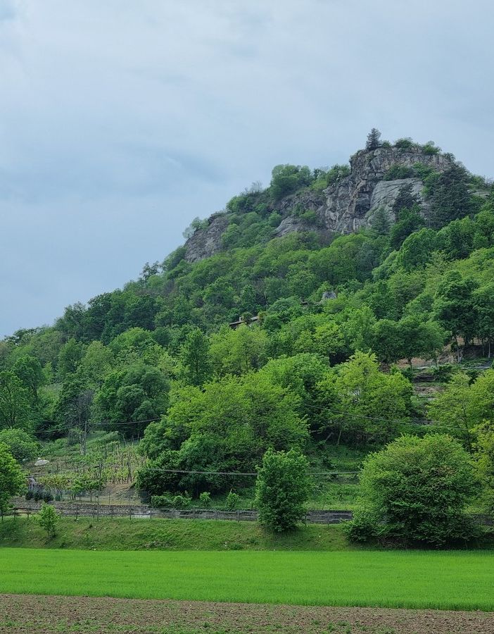 Tre serate per vivere la Rocca di Cavour dall’aperitivo al dj set