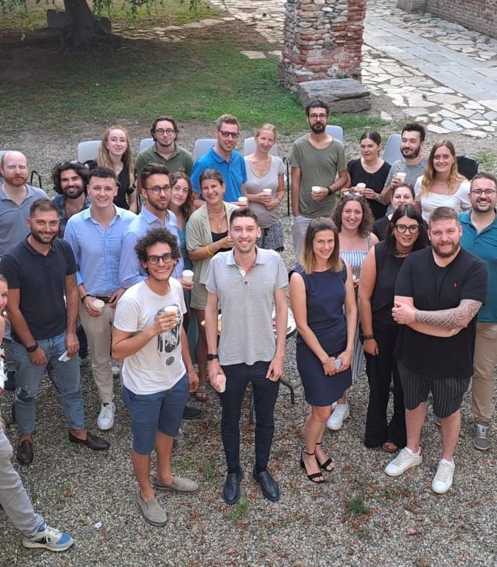 Un corso in sedici paesi del Pinerolese per portare i giovani in Comune