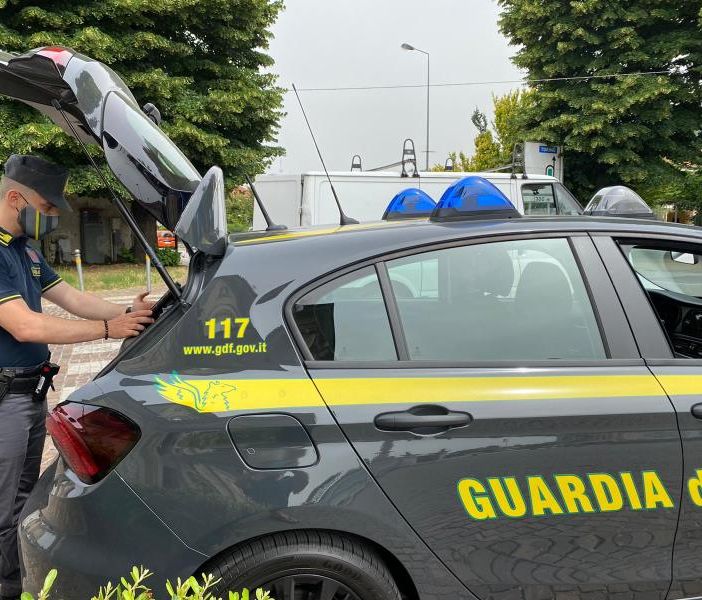 Bancarotta fraudolenta: sequestri milionari della Finanza nel Saluzzese