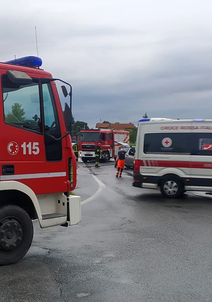 Scontro frontale tra due auto a San Secondo di Pinerolo