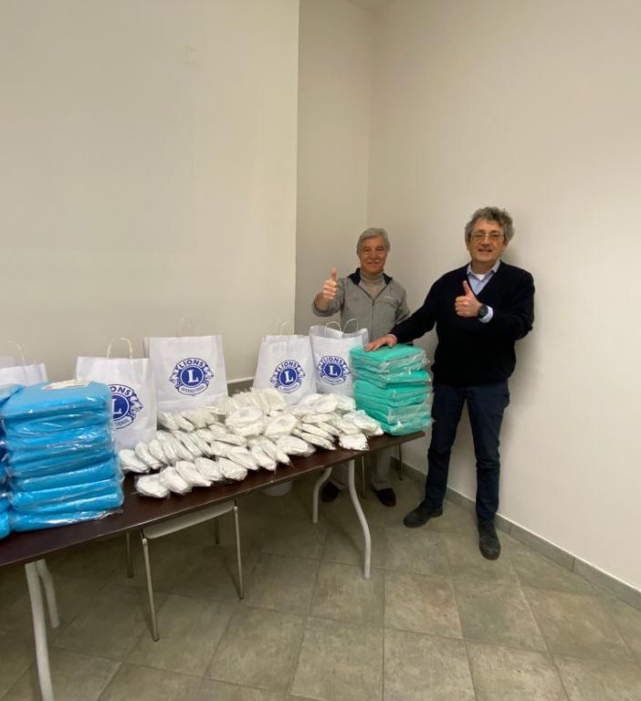 Il Lions del Pinerolese donano materiale sanitario per fronteggiare l’emergenza coronavirus