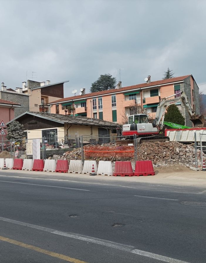 Il cantiere dell’abbattimento