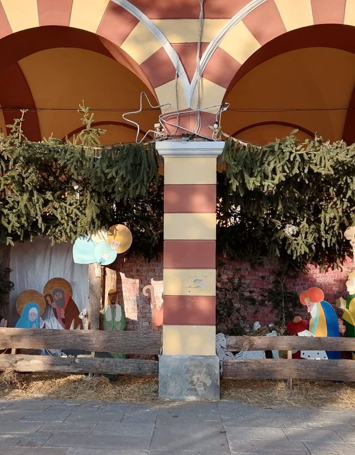 Luserna San Giovanni attende il Natale con il luna park, la carrozza e un trenino