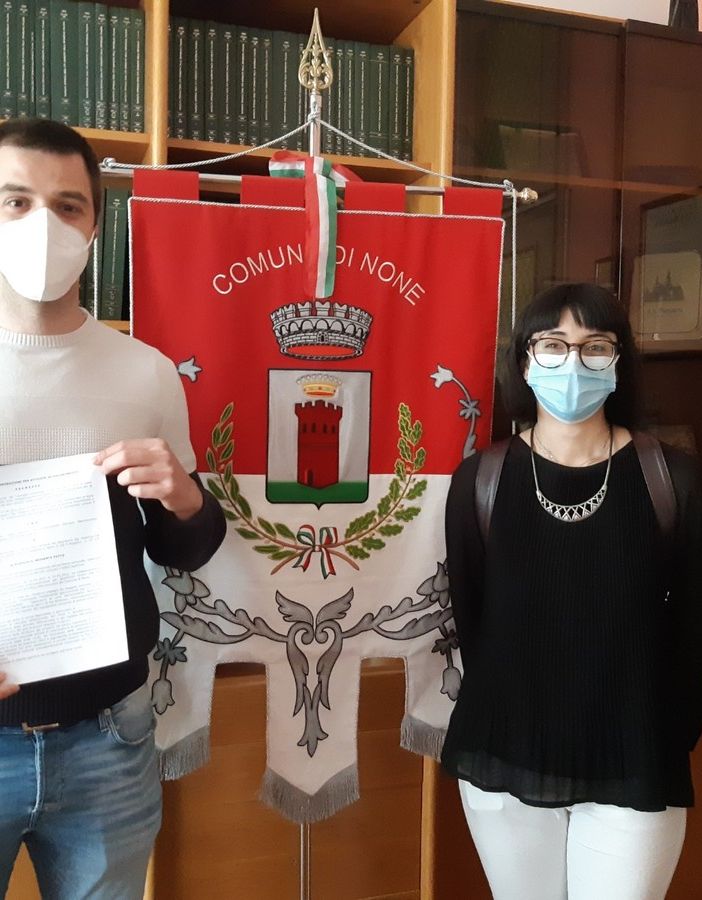 Da sinistra Federico Dal Zilio, Claudia D'Amelio e Federico Ciaffi di None