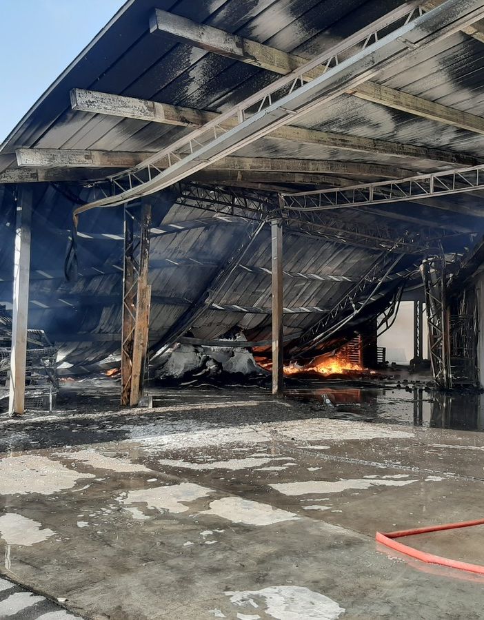 L’incendio alla Speed a None