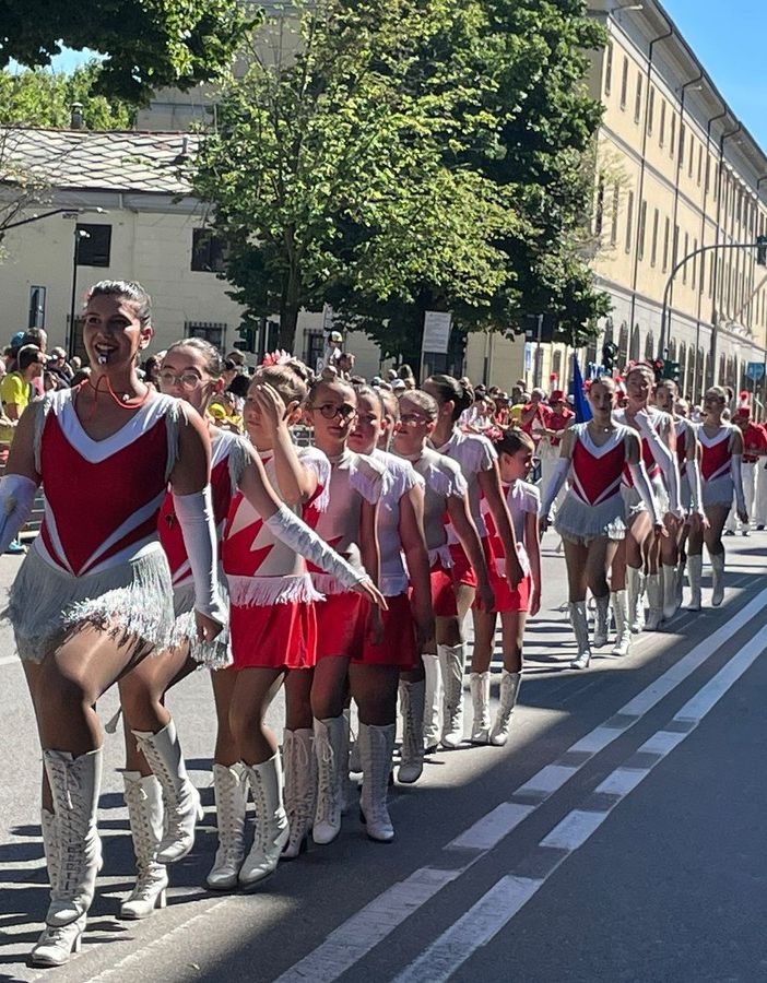 La Vigoneisa alla tappa pinerolese del Tour de France