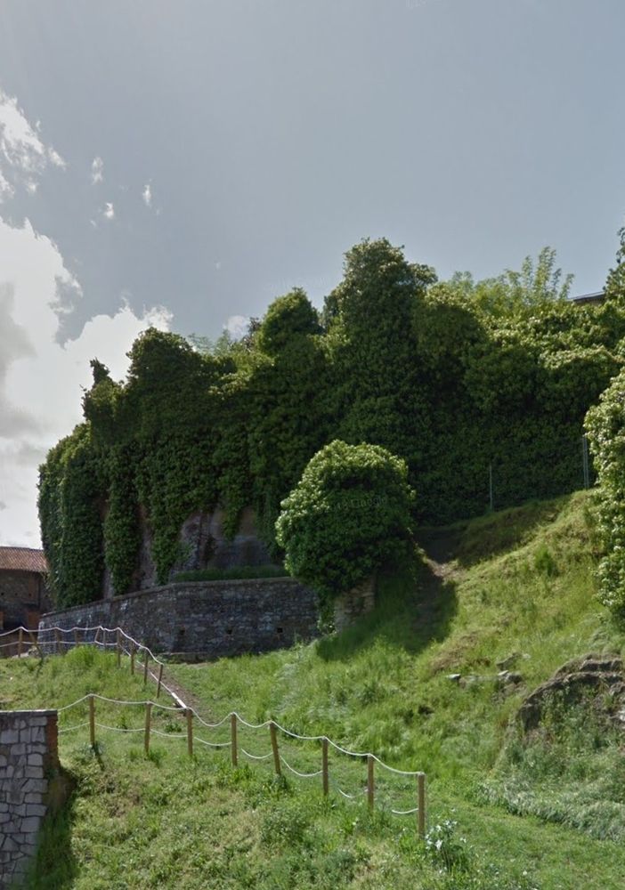 Domani sette associazioni puliranno le Terrazze Acaja a Pinerolo
