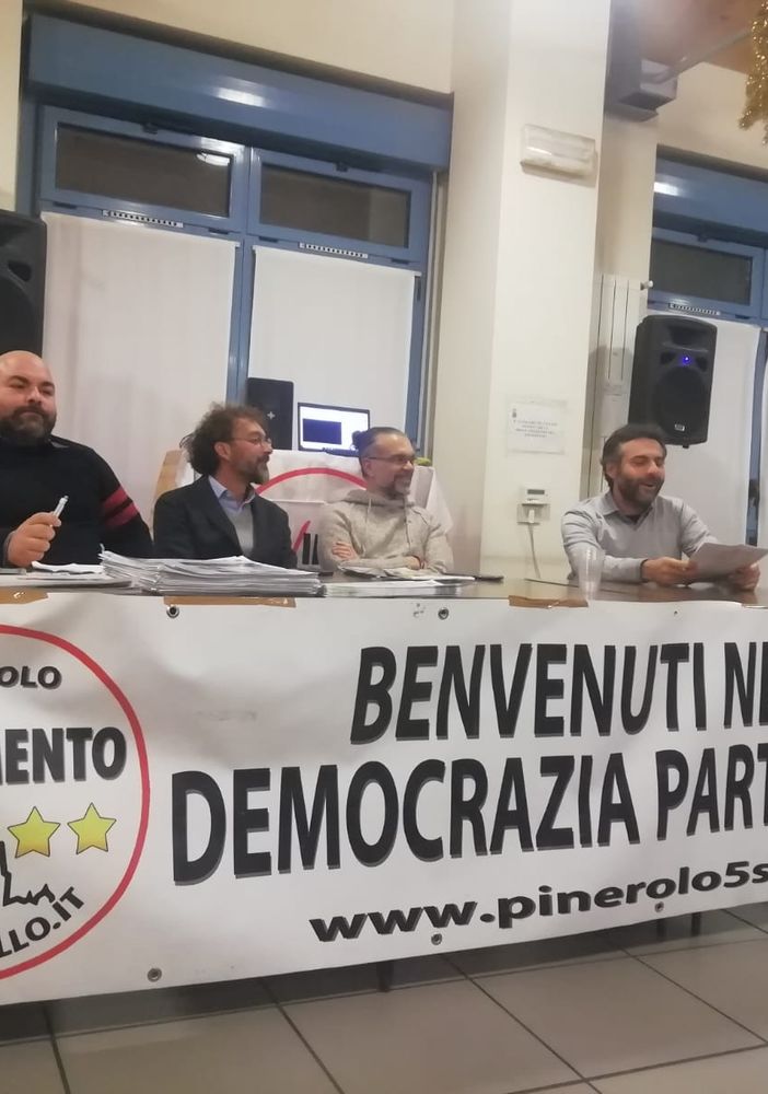 Da sinistra Umberto Cavaliere, il consigliere comunale Christian Bächstäd, il capogruppo in Consiglio Giorgio Pittau e l’assessore Luigi Carignano
