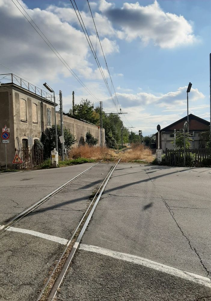 Sulla sinistra l'area Elettrodi di Pinerolo