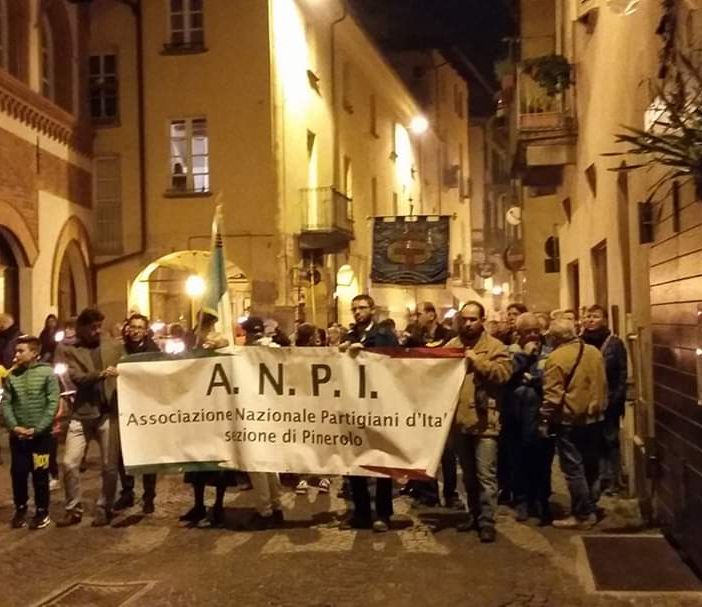 Una vecchia fiaccolata a Pinerolo