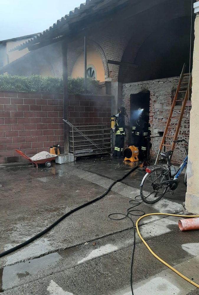 Incendio locale caldaia a Pinerolo