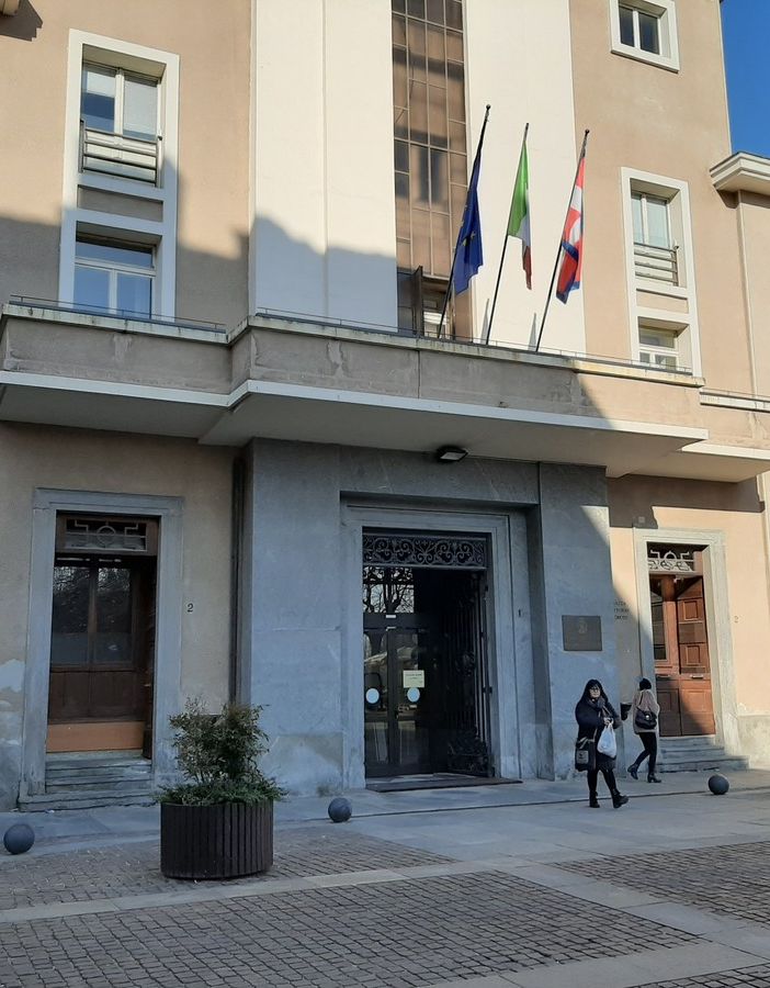 Raccolta porta a porta dei rifiuti: a Pinerolo si parte dal cartone con le utenze non domestiche
