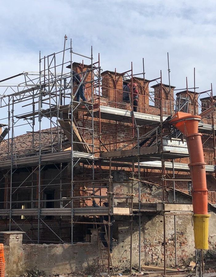 Il cantiere di di Palazzo Acaja