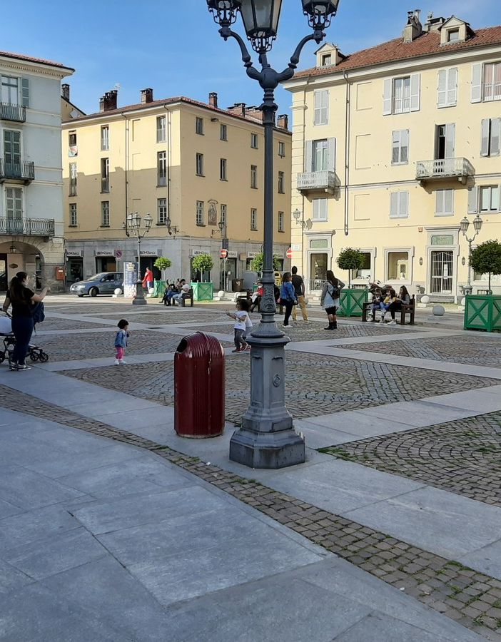 Piazza Facta, luogo dell’aggressione a Pinerolo