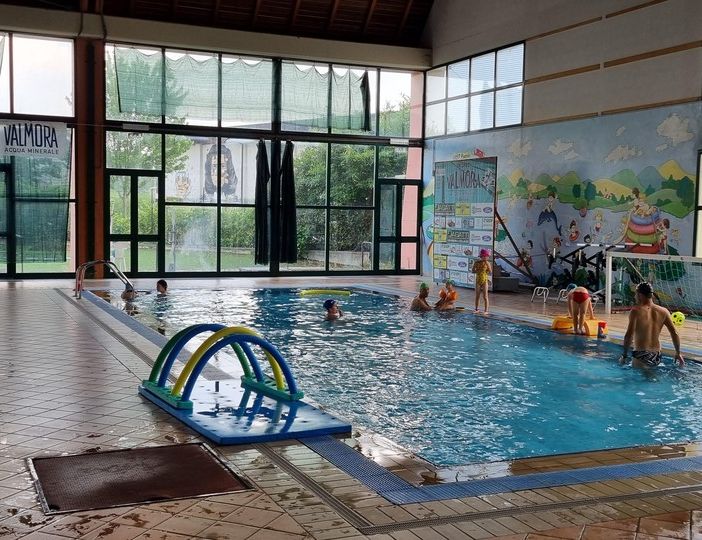 Piscina di Pinerolo in ritardo con i pagamenti del gas, chiusi i rubinetti