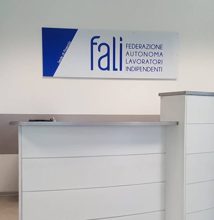Il sindacato Fali di Pinerolo: «Il governo deve dare una risposta univoca sulla questione della tutela della salute sui posti di lavoro»