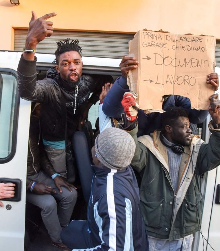 ‘Gli sguardi del Moi’ alla Casa dei Popoli di Pinerolo