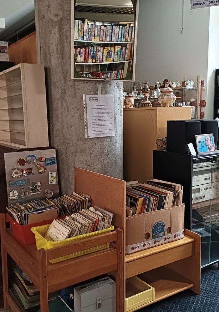 Il Riuso offre uno spettacolo dove lo scartare tocca le persone