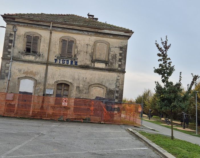 L'ex stazione di Vigone