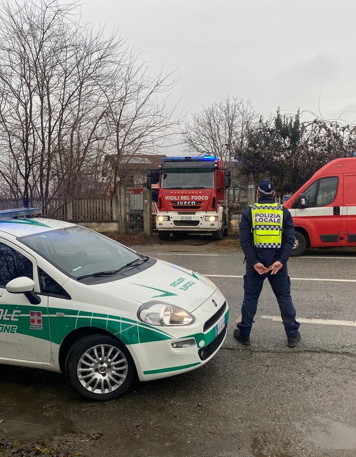 I soccorsi sul luogo dell’incendio