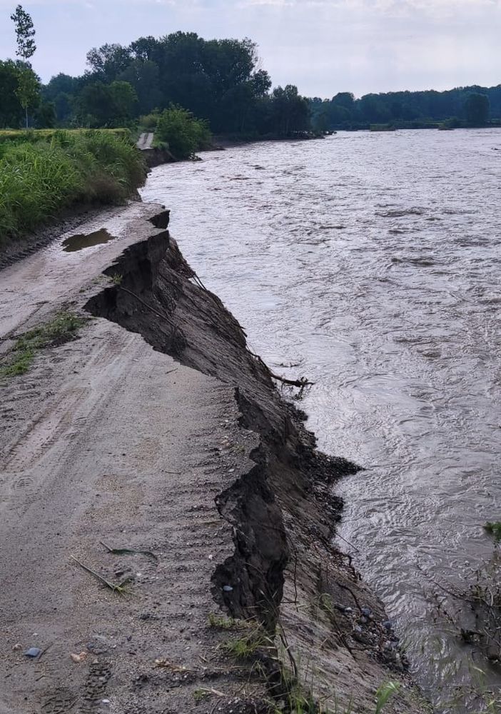 La strada cancellata dall’acqua