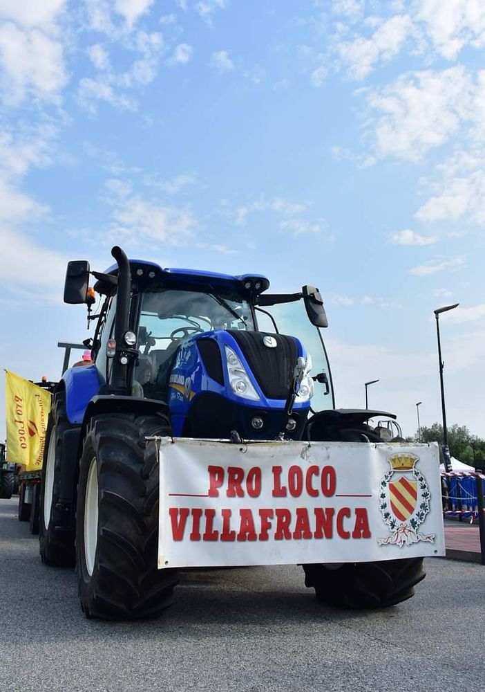 A Villafranca Piemonte trattori in passerella per il Villa Tractor Beer Fest