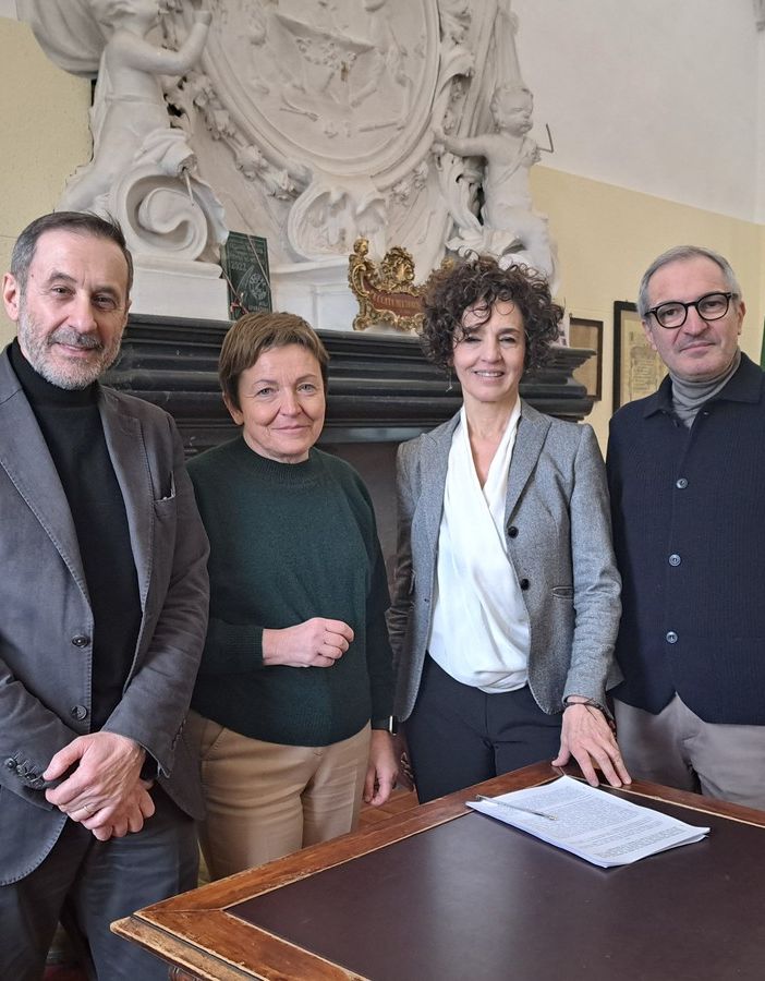 Da sinistra Francesco Arena (San Luigi), Franca dall'Occo (AslTo3), Eugenia Malinverni (Luce per la Vita), Luigi Stella (Faro)