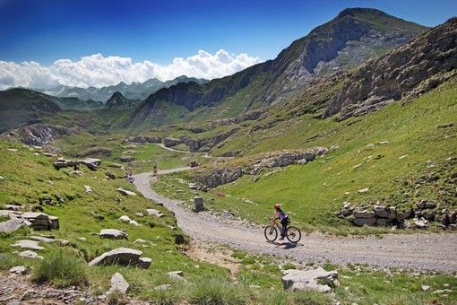 Turismo, flussi di maggio superano quelli del 2019. Cuneese da nove in pagella nel giudizio dei visitatori (Video)