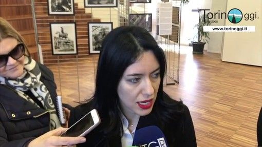 Ecco come si tornerà a scuola a settembre, lo spiega il ministro Azzolina: distanza di un metro e mascherina dai 6 anni