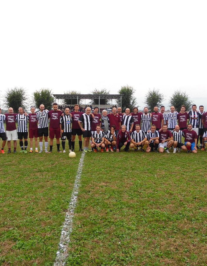 A Piscina granata e juventini incrociano gli scarpini per &quot;Il sussurro di un angelo&quot;