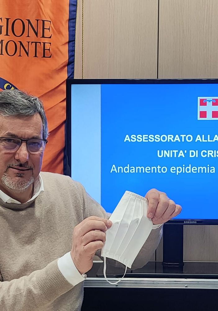 Coronavirus, nuovo bando per le assunzioni dei medici. 552 i positivi in Piemonte