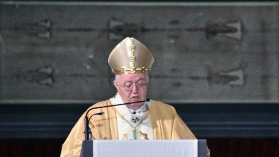 Giornata dei migranti e dei rifugiati, Nosiglia: &quot;Nessuno va considerato straniero. Ma ai diritti devono corrispondere i doveri&quot;
