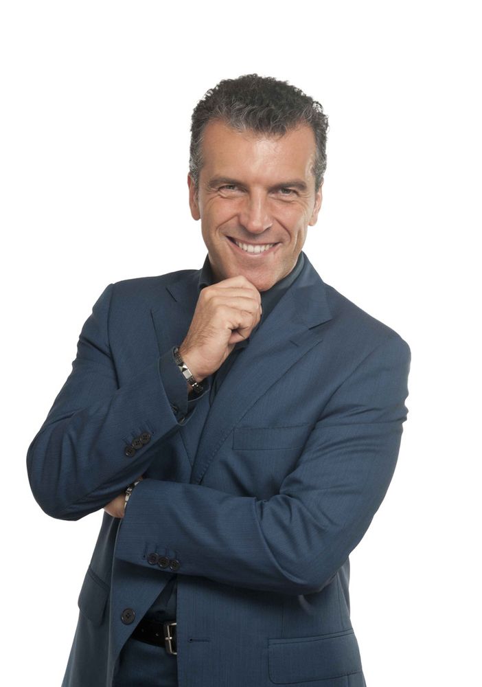 La celebre Roberto Re Leadership School ora accetta pagamenti  crypto con Utrust