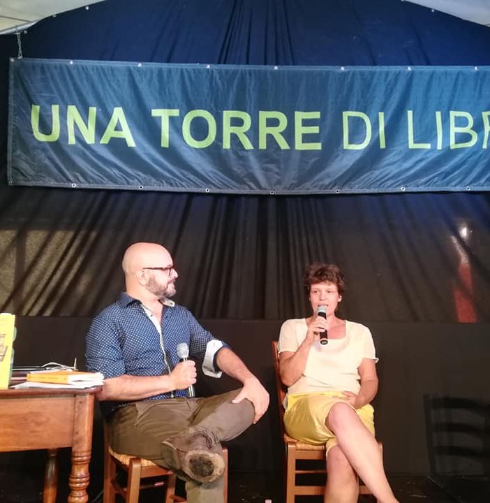 Una Torre di Libri non si arrende al virus: si farà ad agosto
