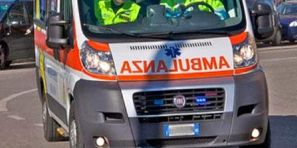 Piossasco, scontro tra due auto: conducenti ricoverati in codice giallo