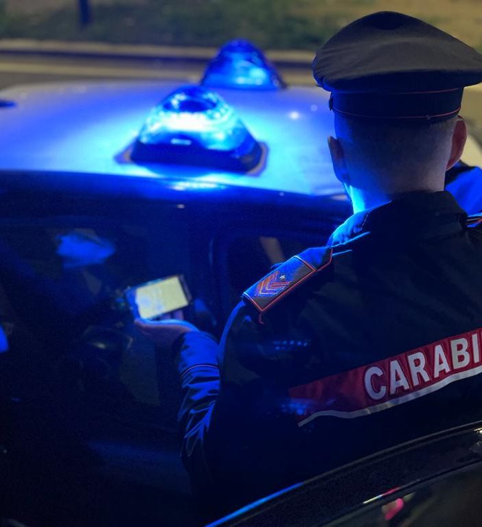 Nichelino: maltratta i genitori disabili, scattano le manette per un 30enne