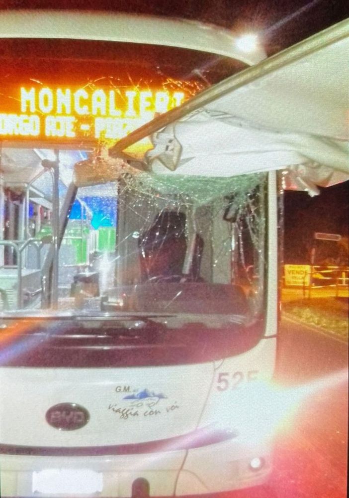 incidente autobus moncalieri