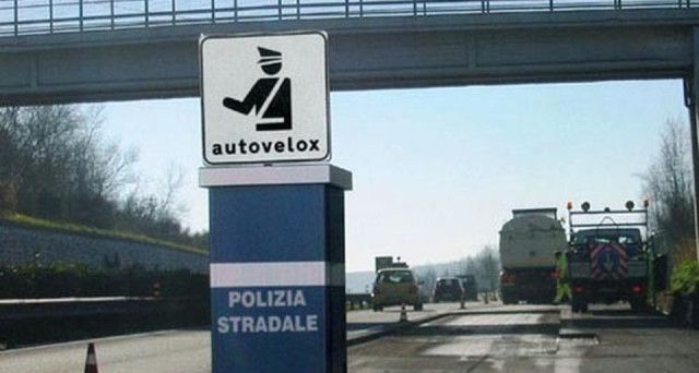 Nuovi autovelox fissi posizionati sulla tangenziale, a Stupinigi e prima dello svincolo di corso Regina Margherita