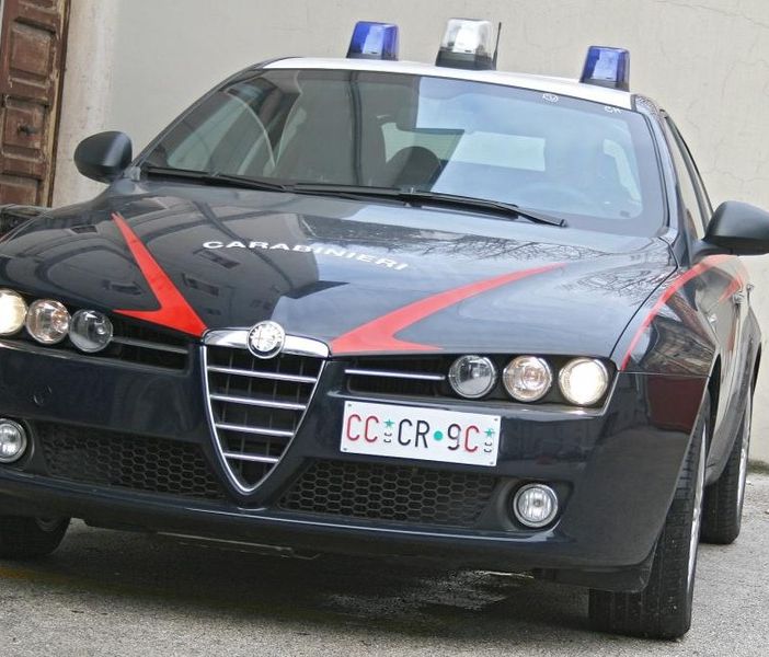 Dramma avvolto nel mistero a Giaveno: uomo trovato morto con la testa spaccata