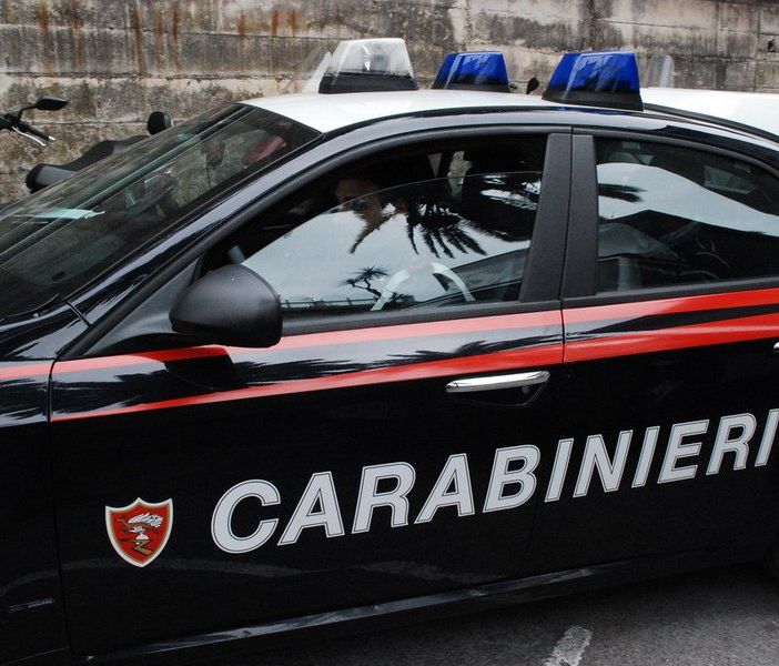 Il 56enne è morto travolto da una lastra