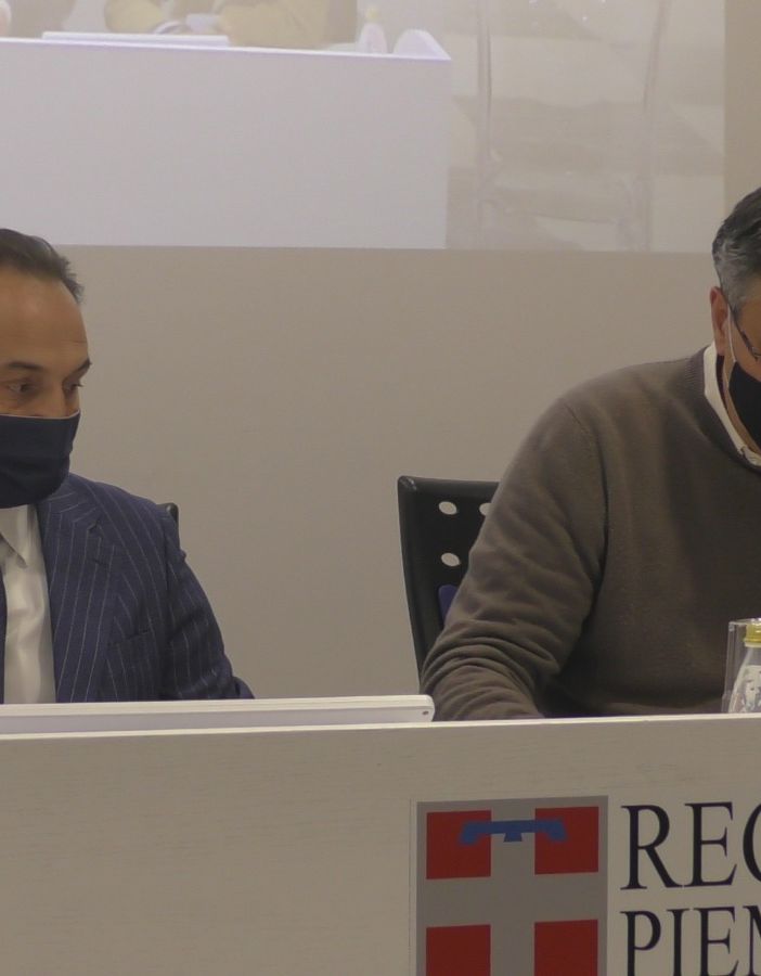 Caos vaccini, la Regione si difende: &quot;Partiti per tempo, ritardi nelle distribuzione sono colpa del fornitore&quot; (VIDEO)