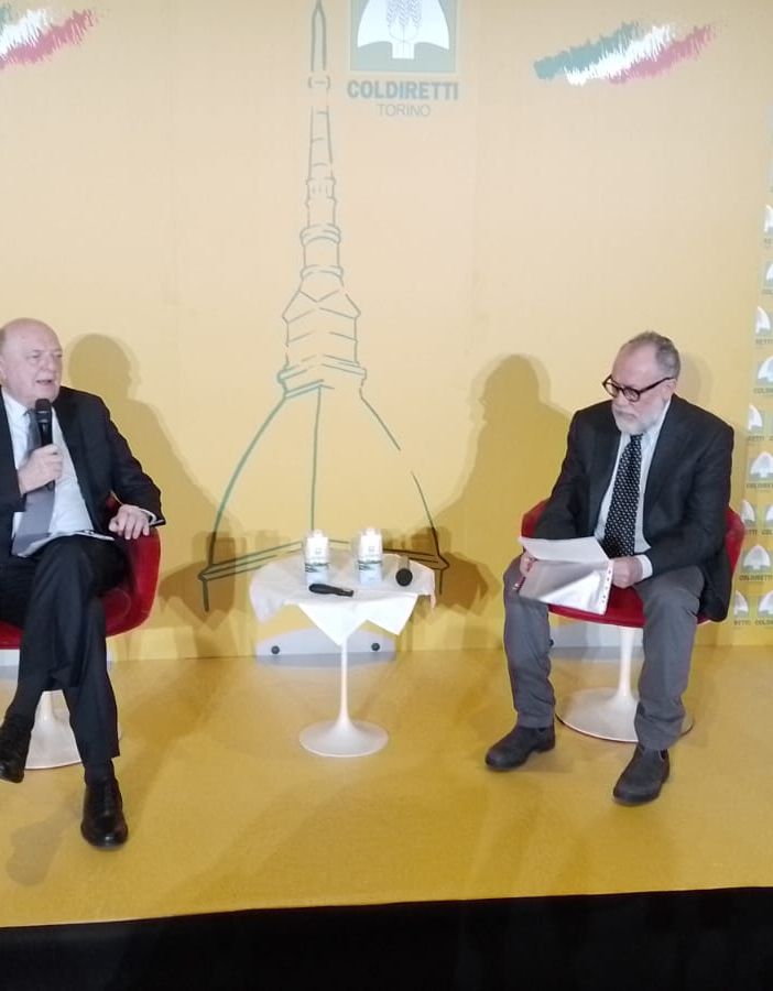 La qualità dell'aria finisce in vacca? Coldiretti: &quot;L'inquinamento arriva da altro&quot;