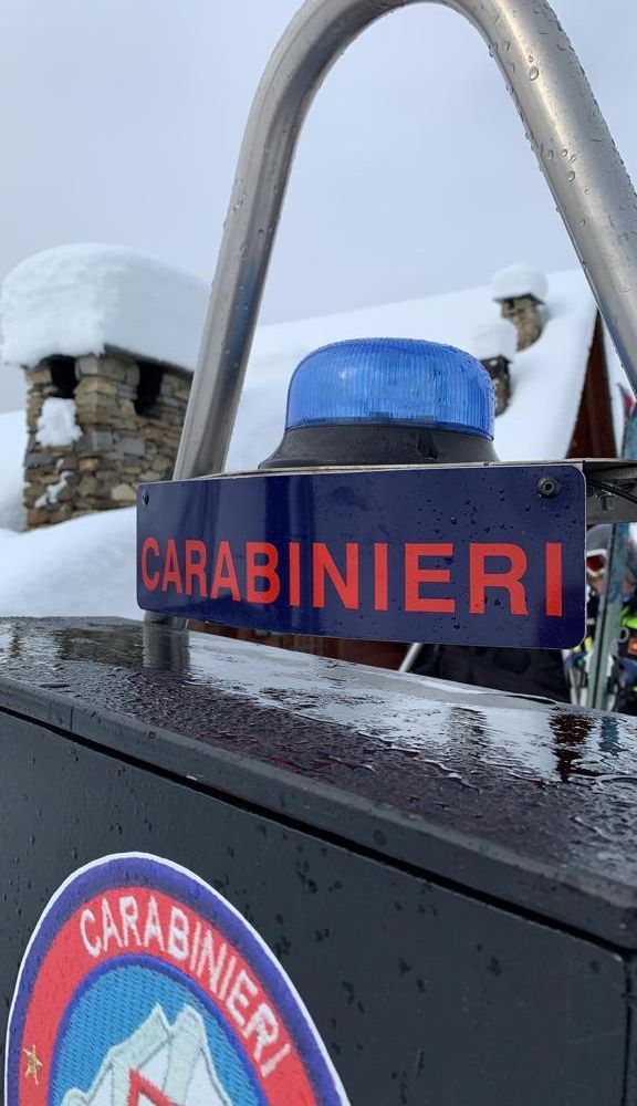Controlli dei Carabinieri sulle piste da sci del Torinese