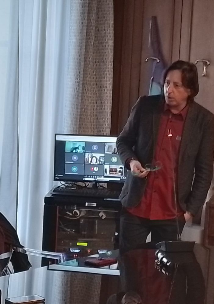 Edi Lazzi, segretario della Fiom Cgil di Torino, durante il suo intervento a Nichelino