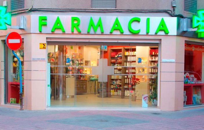 Cos'è il coronavirus, quali sono i sintomi e come si trasmette: nelle farmacie di Torino e provincia si fa informazione