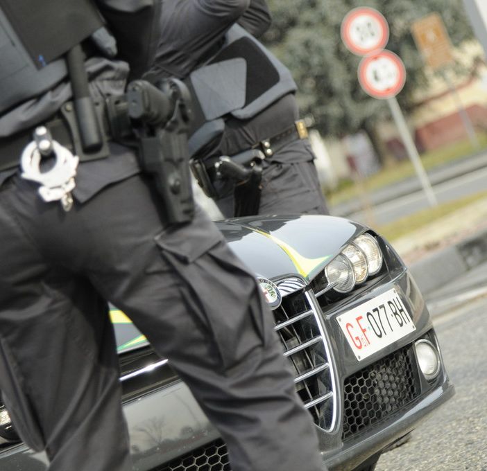 Violano il fisco, nei guai due imprenditori torinesi: sequestrati beni per 4,5 milioni di euro